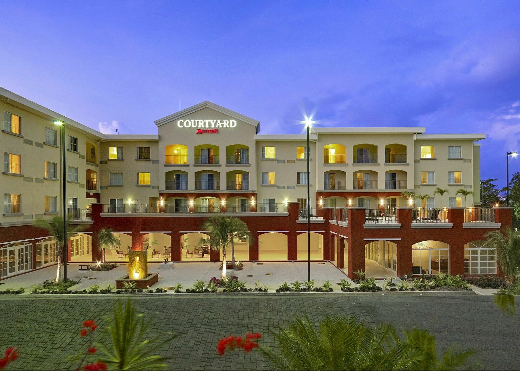 คอร์ตยาร์ด บาย แมริออท บริดจ์ทาวน์ Hotel ภายนอก รูปภาพ